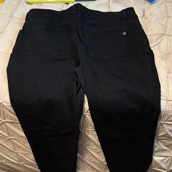 Maurices Women's Dark Jeans - Picture 4 of 4